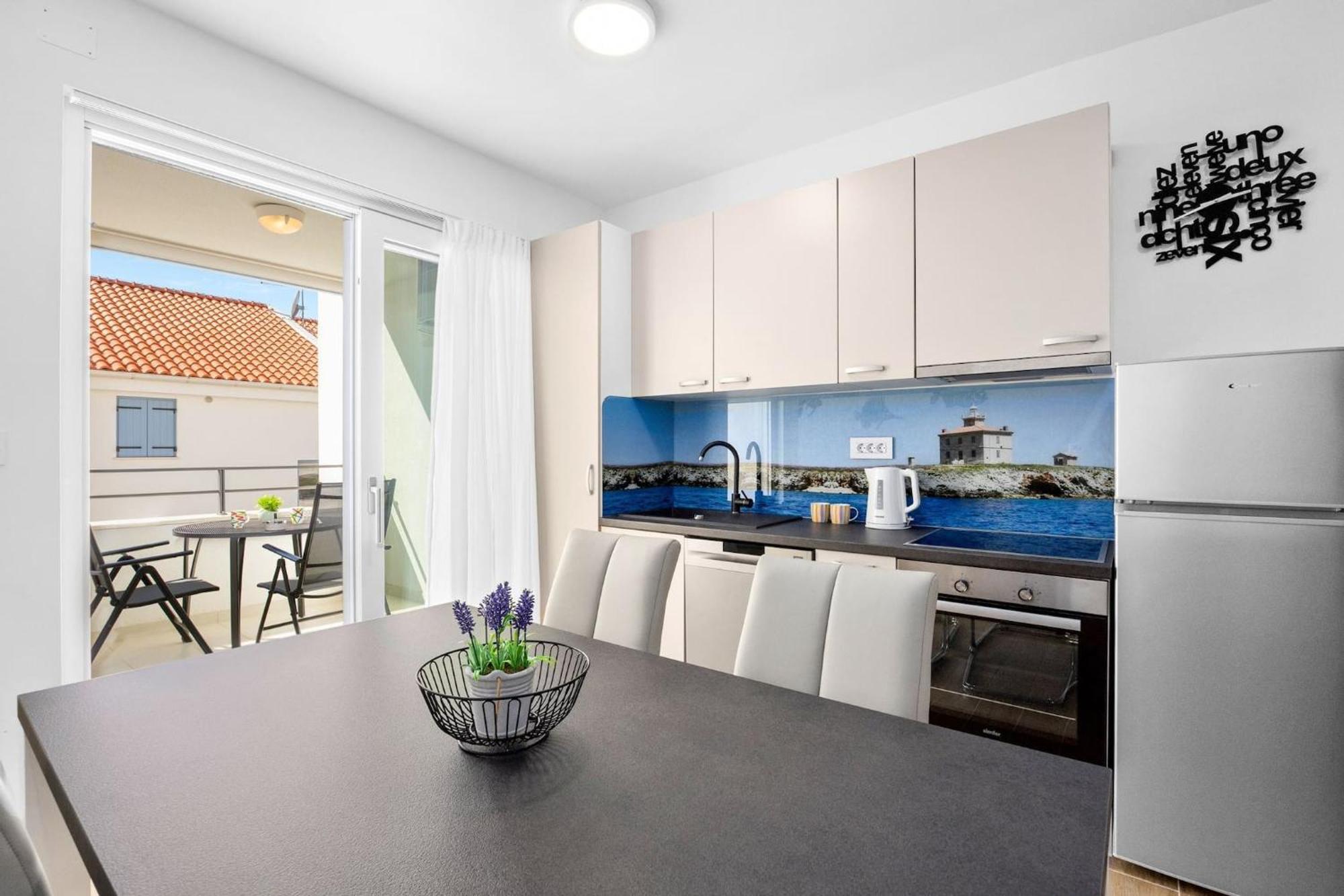 Apartment Tim & Klara - Sunny Island